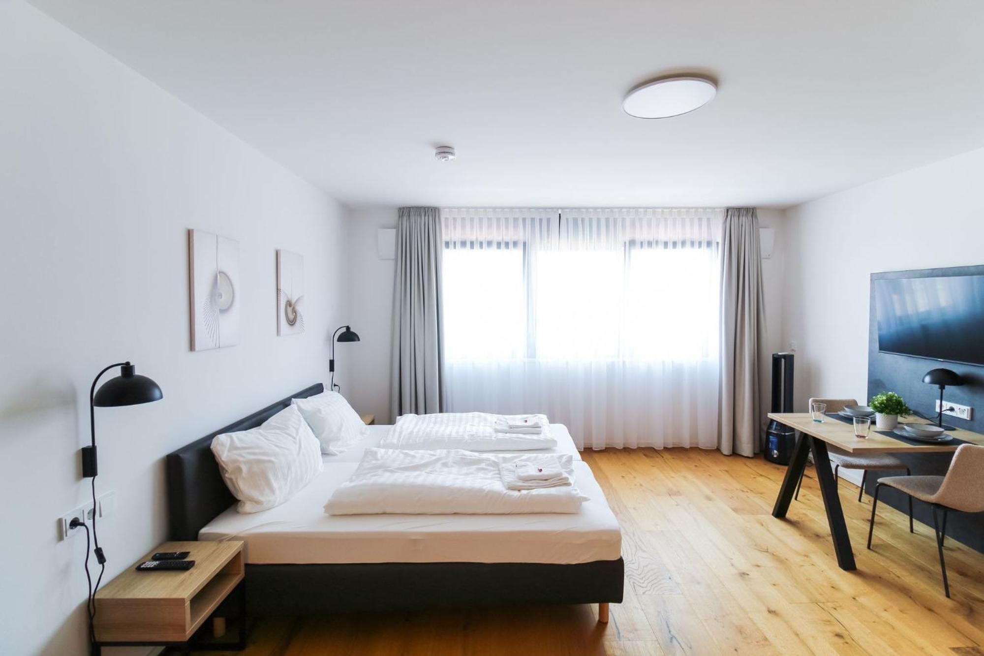 Helios Berlin Apartments Luaran gambar