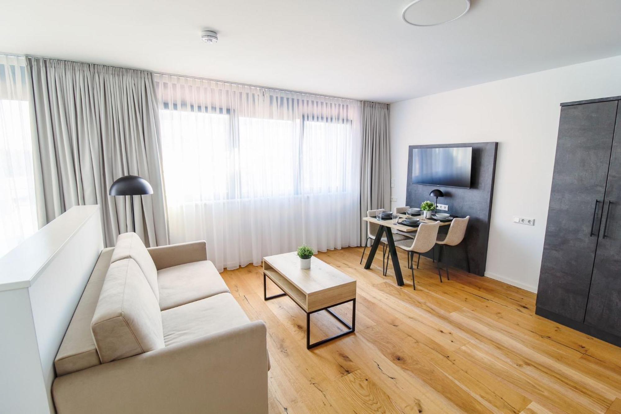 Helios Berlin Apartments Luaran gambar