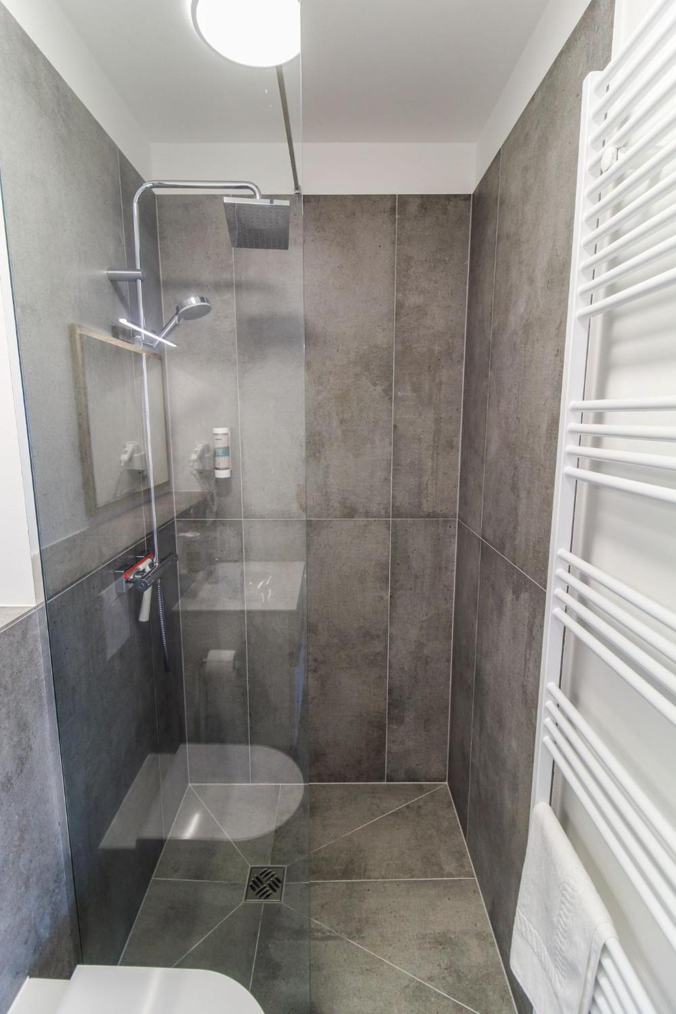 Helios Berlin Apartments Luaran gambar